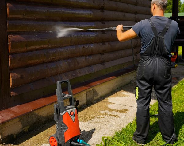 Cost of Log Home Pressure Washing in Greeley
