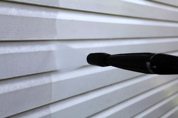 Cost of Condo Siding Power Washing in Greeley