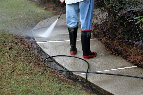 Cost of Sidewalk Pressure Cleaning in Greeley