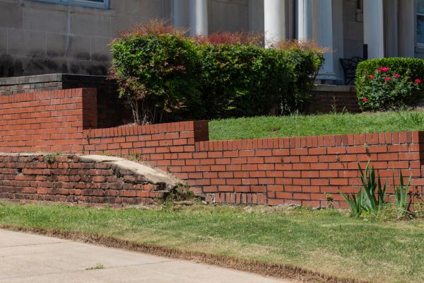 Cost of Retaining Wall Cleaning in Greeley