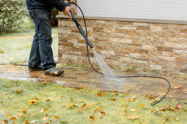 Cost of Residential Powerwashing in Greeley